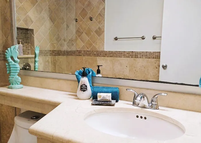 Bay Blue 2br On The Lagoon Next To The Puerto Aventuras