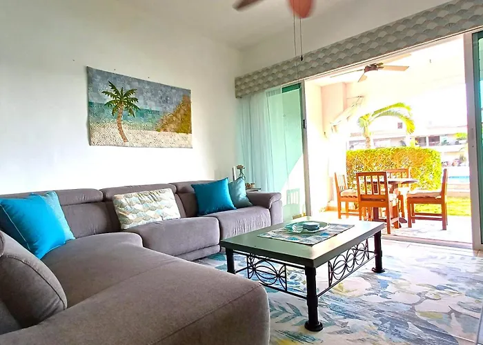 Bay Blue 2br On The Lagoon Next To The Holiday home Puerto Aventuras